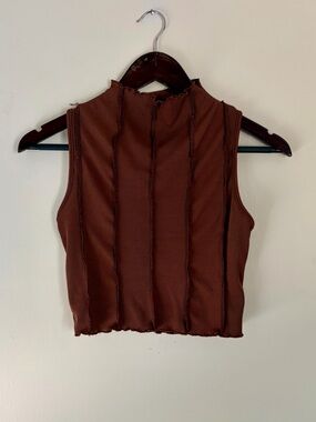 Exposed Seam Racer Crop Top